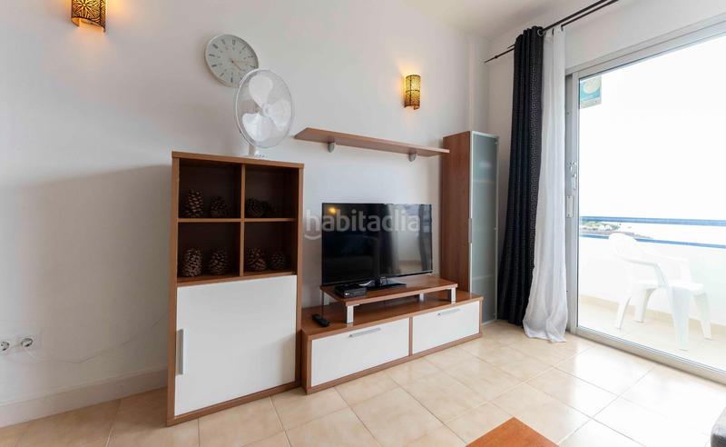Foto b28b0be5-535e-46cc-a887-92c8cc395a46. Apartamento  con vistas al mar en playa paraíso en Adeje