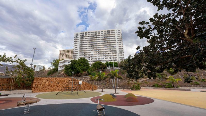Foto f3b7d007-2123-44f9-bb43-5950c210380e. Apartament amb piscina a Callao Salvaje - Playa Paraíso Adeje