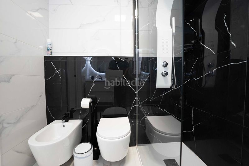 Foto 00533d53-b489-4102-8a12-7acc8e782da2. Apartament amb aparcament piscina a San Eugenio Alto Adeje
