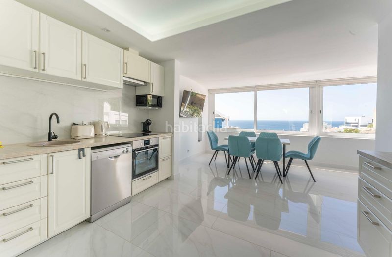 Foto 1662875a-b5de-44d2-9a08-36e2f11a139e. Apartament amb aparcament piscina a San Eugenio Alto Adeje