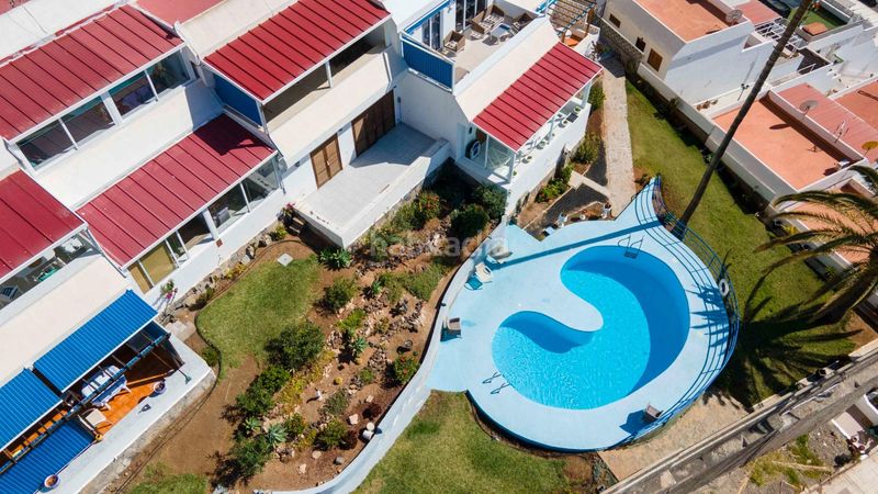 Foto 997dbad9-82f2-46e4-975a-079a670f81be. Apartament amb aparcament piscina a San Eugenio Alto Adeje