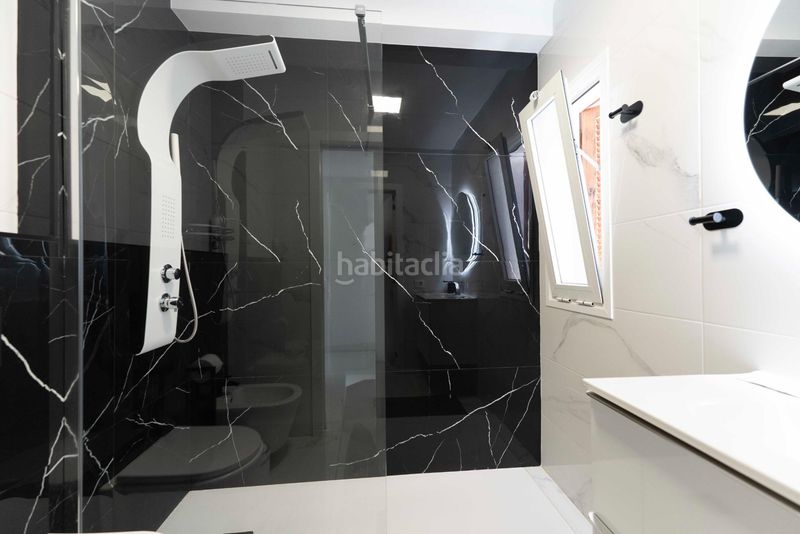 Foto d99dc7e6-a7bb-4934-bca4-ee4de37de902. Apartament amb aparcament piscina a San Eugenio Alto Adeje