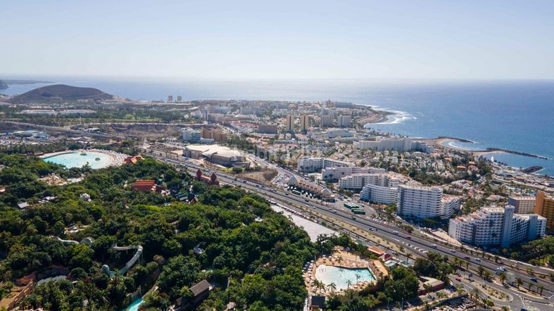Foto ddc32e51-c63e-4d08-addb-46f5a39d6e5c. Apartament amb aparcament piscina a San Eugenio Alto Adeje