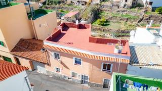 Casa adossada a Calle santo domingo 21. Se vende casa adosada en vilaflor