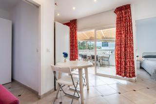 Apartament a Calle diana 2. Vive o invierte en costa del silencio luminoso apartamento de 2