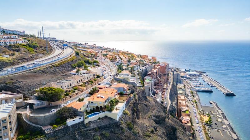 Foto 5efd63ea-37f0-495d-97f3-4a04b03f5b0f. Casa adosada adosado con vistas al mar en Radazul en Rosario (El)