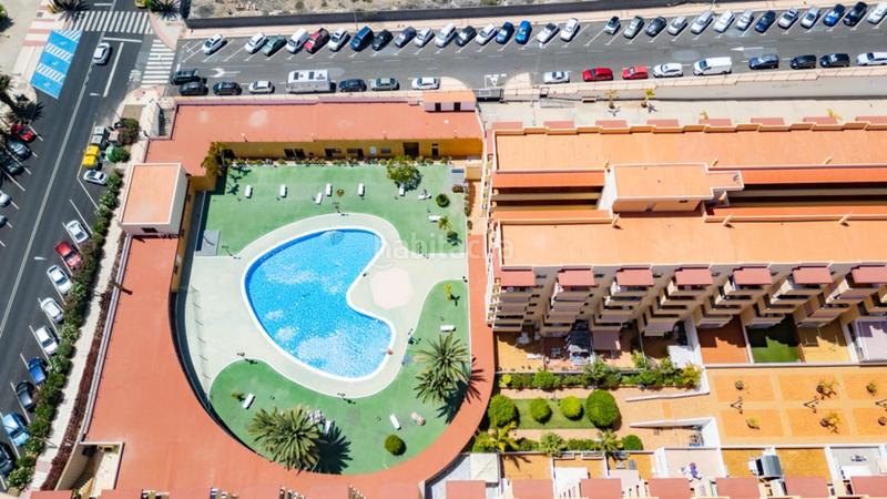 Foto 0434fe3d-e6b7-4712-8146-a728e15ed4c5. Apartament amb aparcament piscina a Los Cristianos Arona
