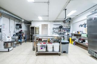 Location Local commercial à Avenida claudio delgado diaz 87. Traspaso panaderíacafetería en las chafiras