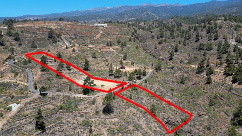 Foto 60b3ebd7-dab9-4f52-8953-05cf5d8f51a7. Finca rústica a Arico