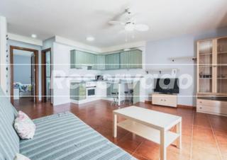 Apartamento  Calle calle de la jaca, 6. Piso en la jaca, arico  ideal para vivir o invertir