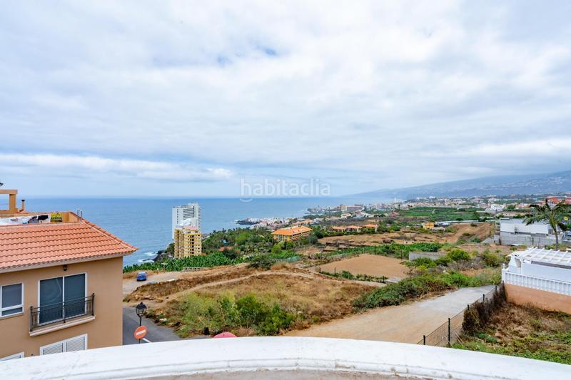 Foto 4046f1ea-ada1-45c9-b65d-a344e86b1657. Ático  con terraza panorámica en los realejos toscal en Realejos (Los)