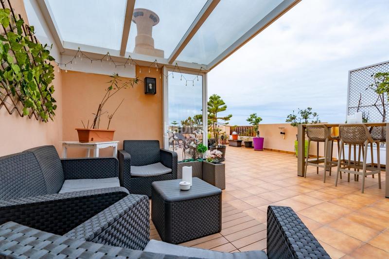 Foto a4602e5b-f9b3-4703-832d-04ee895d183d. Ático  con terraza panorámica en los realejos toscal en Realejos (Los)