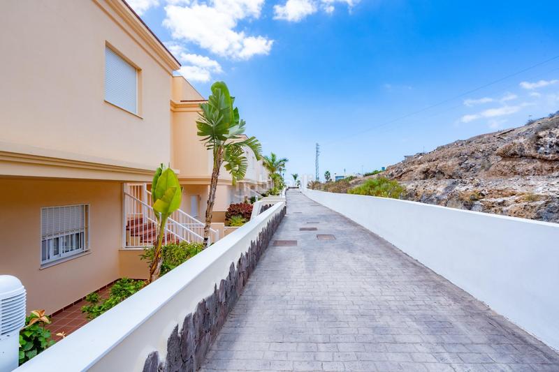 Foto ee2903eb-e7c8-4a2f-8acb-924004af5e30. Alquiler apartamento alquiler de apartamento en Chayofa larga temporada en Arona