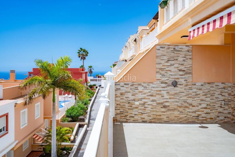 Foto b230aa31-42c4-4c34-9cc8-1ec0d6a84a35. Location appartement avec parking dans Chayofa Arona