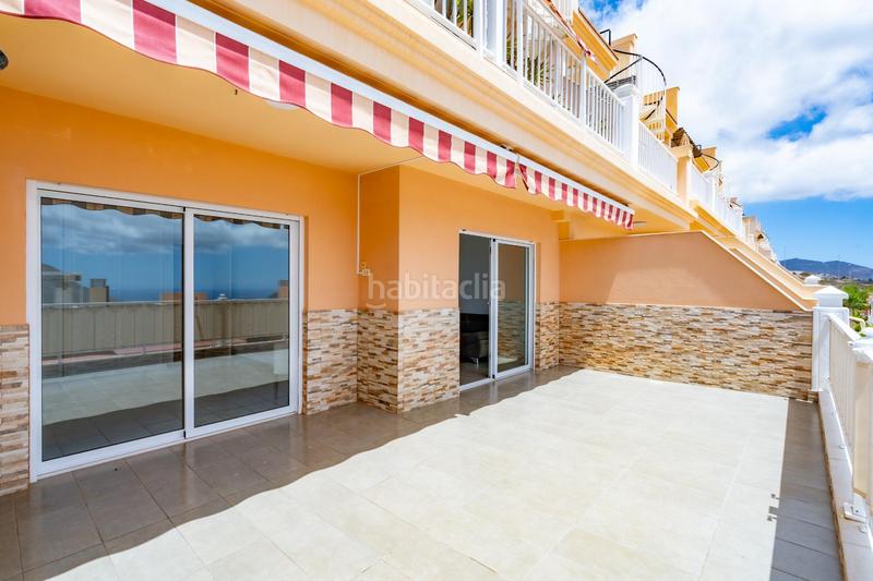 Foto c5951643-c1a3-47ad-be42-fd4e93e01bed. Location appartement avec parking dans Chayofa Arona