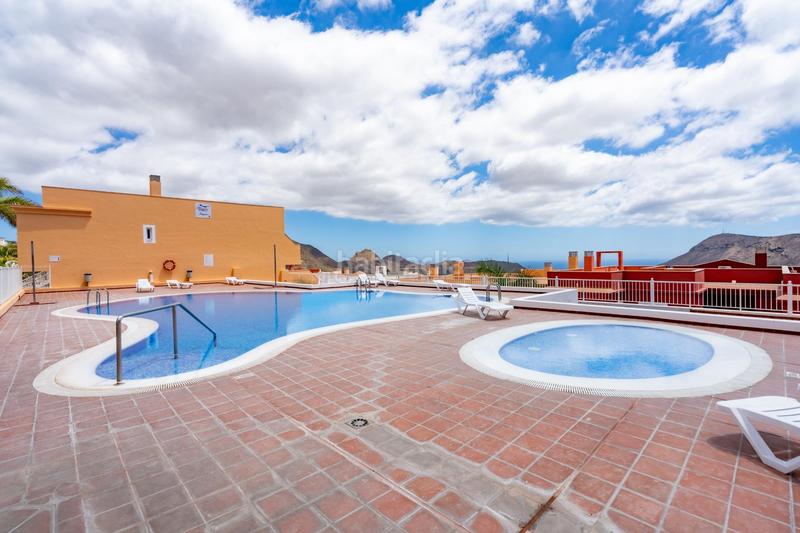 Foto dc6dcc69-801c-4064-b294-05f90e2597a8. Location appartement avec parking dans Chayofa Arona