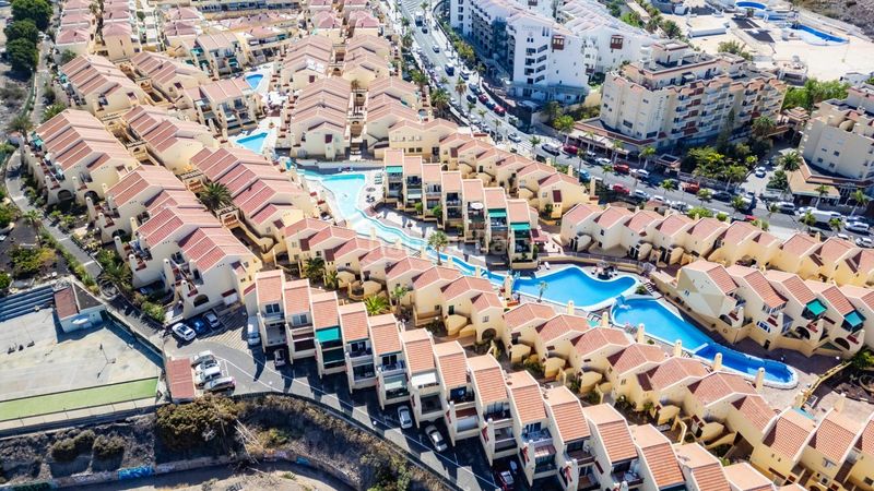 Foto b33f2752-9f2d-4507-b332-409ee963a876. Pis amb piscina a Torviscas Bajo Adeje