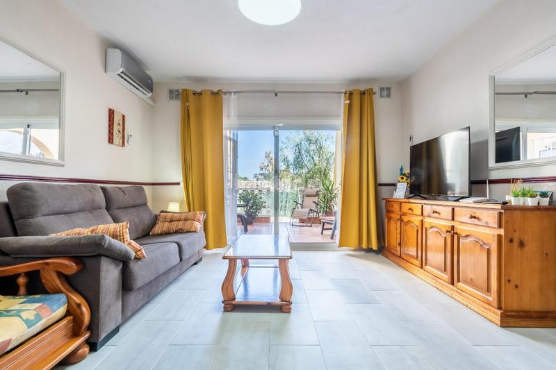 Foto ec5eea05-760b-4126-8603-cbe8874b18bd. Flat with pool in Torviscas Bajo Adeje