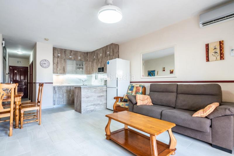 Foto ffa50e94-5917-4aac-9d84-bf3550cda96e. Flat with pool in Torviscas Bajo Adeje