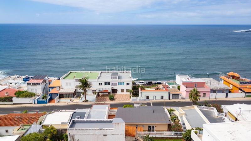 Foto 0a4a3bd3-4b71-4f88-92e7-d477406a5c74. Chalet  independiente con vistas al mar y montaña en Bajamar en San Cristóbal de La Laguna