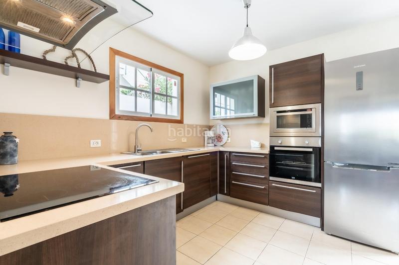 Foto 56280ab2-2c13-404f-9176-545a7f943a4d. Chalet with parking in Bajamar San Cristóbal de La Laguna