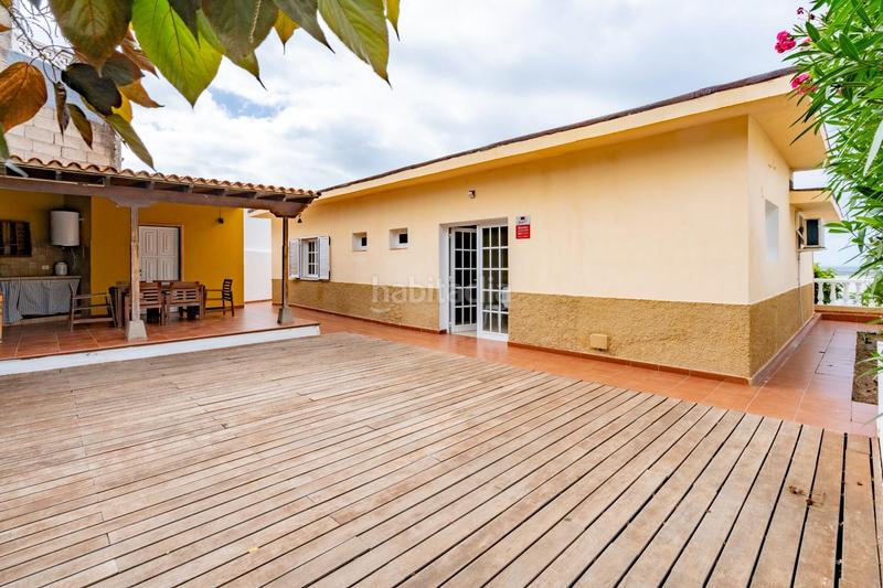 Foto 612a3f86-79be-47bf-a2da-10d4d50c4ee3. Chalet  independiente con vistas al mar y montaña en Bajamar en San Cristóbal de La Laguna