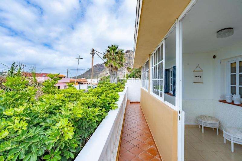 Foto 62f1a12d-495b-4441-a87c-526b15a149dc. Chalet  independiente con vistas al mar y montaña en Bajamar en San Cristóbal de La Laguna
