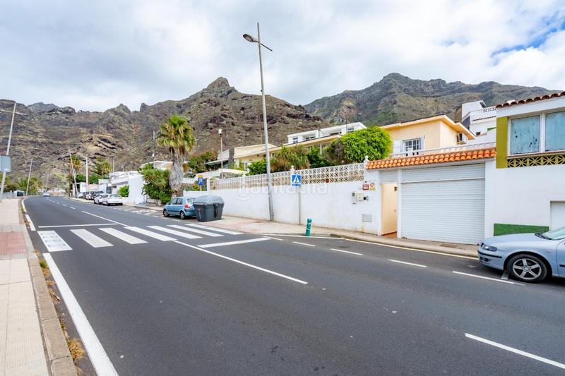 Foto 69c57f87-b484-4453-af09-ed6f08a756ee. Chalet  independiente con vistas al mar y montaña en Bajamar en San Cristóbal de La Laguna