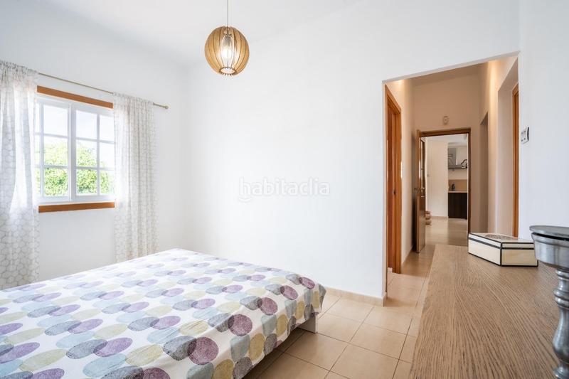 Foto cad866fe-1c9d-4842-8d15-e76ac27c10d5. Chalet  independiente con vistas al mar y montaña en Bajamar en San Cristóbal de La Laguna
