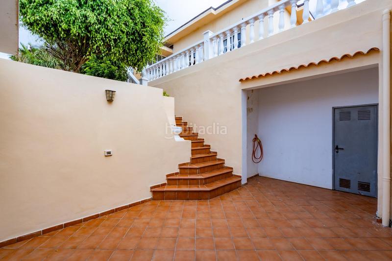 Foto d1daeb06-9bc7-436a-a203-57a8998594ea. Chalet  independiente con vistas al mar y montaña en Bajamar en San Cristóbal de La Laguna