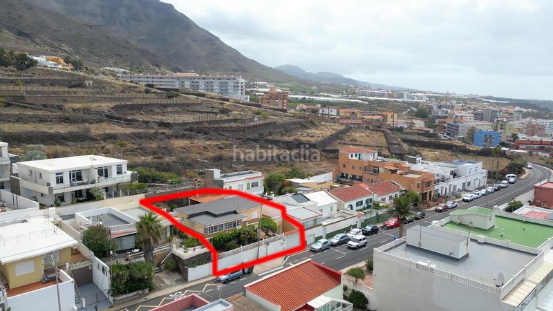 Foto d8250b65-9de7-427b-bb5a-388fd6a6e5bc. Chalet  independiente con vistas al mar y montaña en Bajamar en San Cristóbal de La Laguna
