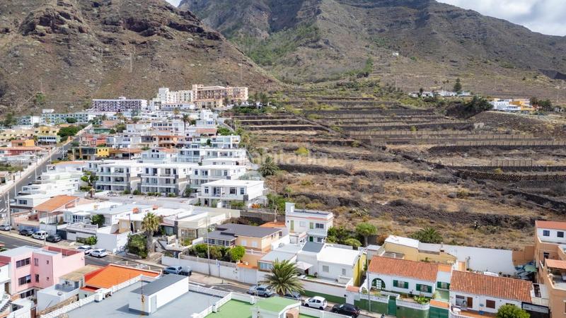 Foto fa481d07-fe3f-4b6c-b156-63f98f026f66. Chalet  independiente con vistas al mar y montaña en Bajamar en San Cristóbal de La Laguna