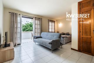 Estudi a Torviscas Centro y Alto. Estudio con encanto en windsor park, costa adeje
