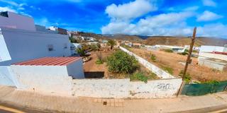 Wohngrundstück in Calle alegria la (tabares) 22. Magnífica oportunidad terreno urbano en la laguna