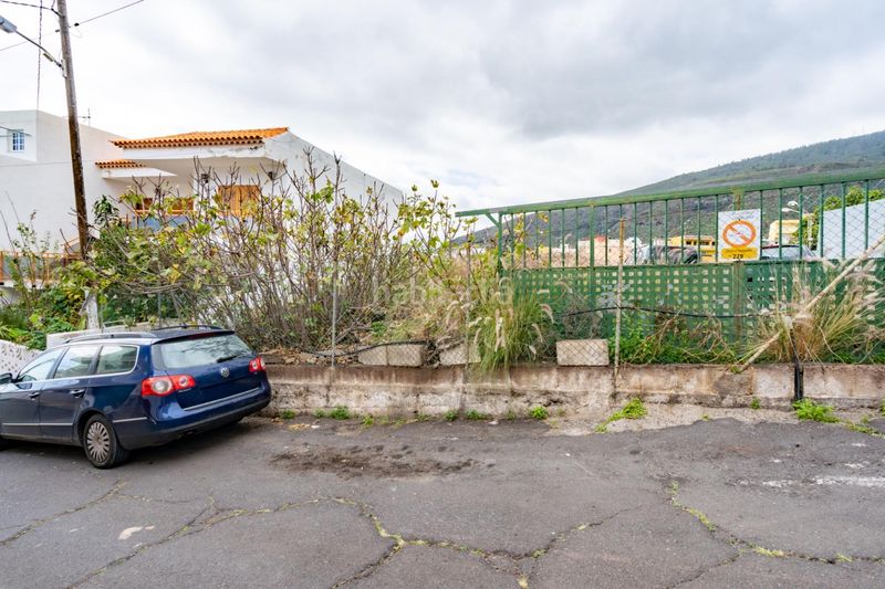 Foto ef217f71-9730-4ed6-a815-eba15bb67db3. Terreno residencial en calle de la morra maría del carmen 29 terreno urbano en igueste en Candelaria