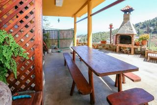 Country house in Santa Bárbara - La Florida. Propiedad con gran terreno de cultivo en icod de los vinos