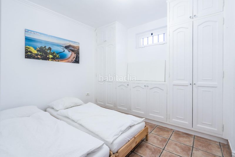 Foto f6b34262-b668-47bb-b580-6c76a26624b7. Casa adossada amb aparcament a Casco Urbano Adeje