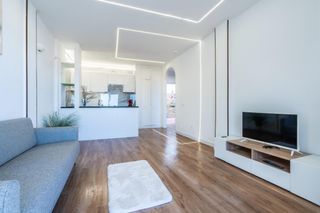 Apartament a Calle de irlanda 4. Piso recién reformado con impresionantes vistas al mar