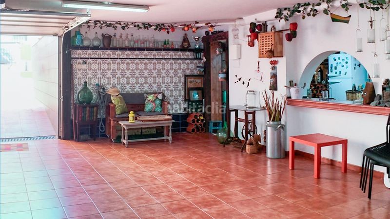 Foto 1a232a12-9739-4285-9a26-7429939b2ddc. Casa aparellada amb aparcament a Tegueste