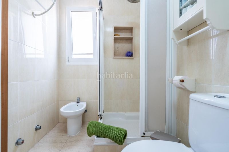 Foto 51fff497-d9e0-4a90-a4b0-80d684456031. Casa aparellada amb aparcament a Tegueste