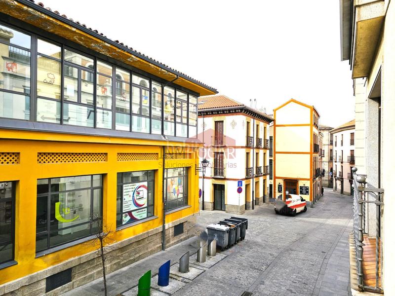 Foto 4da46797-4cba-48f0-84d1-8edfc1ec47cc. Pis amb calefacció aparcament a Murallas Ávila