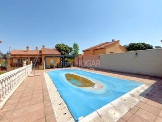 Chalet en Maello. Inmhogar vende chalet en maello, 05291