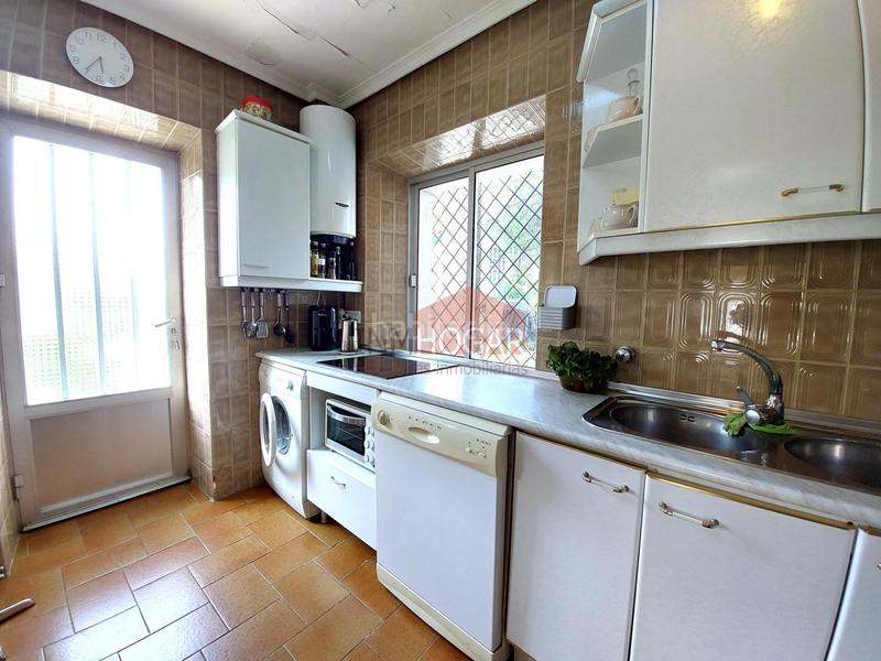 Foto 1bea8a14-46a5-4d49-a77c-8c468ea2c255. Chalet con riscaldamento parcheggio piscina in Sur Ávila