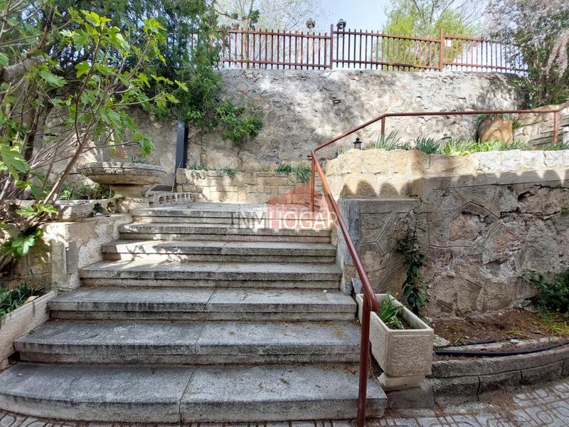 Foto bb4611e3-bc83-4d1f-b2a3-868fafd15980. Chalet con riscaldamento parcheggio piscina in Sur Ávila