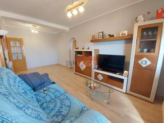 Appartement à Arévalo. Inmhogar arévalo vende piso reformado y accesible en la avenida