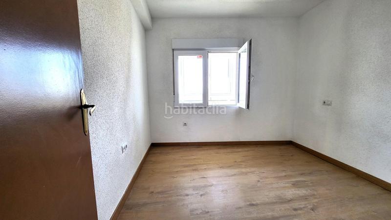 Foto c9b36b28-98e3-4c74-b3ae-132bd477c78f. Flat with heating in San Pedro del Arroyo