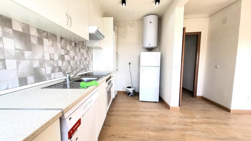 Foto e155ae42-3230-447b-b823-dde74a151d5d. Flat with heating in San Pedro del Arroyo