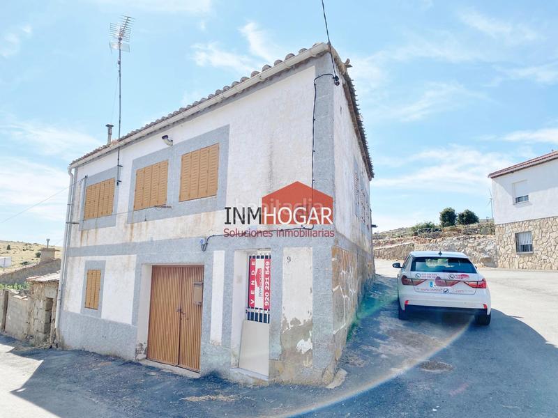 Foto df2ea691-b417-4348-90ab-e327a341677e. Casa con parcheggio in Torre (La)