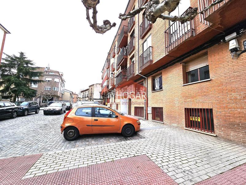 Foto 0b9c6725-e386-4cae-980b-a236ad3aaffe. Planta baixa amb calefacció a Sur Ávila