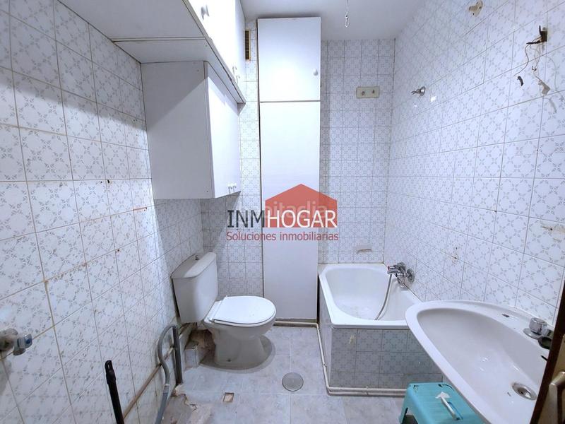 Foto 99983c96-1468-48ff-b7e7-4ec904b0a9c3. Piso vivienda en san roque, 05002 en Centro Ávila